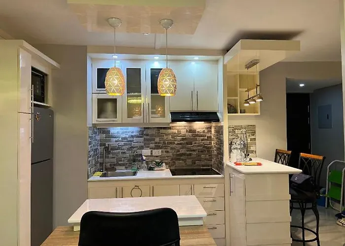 Staycation At The Avenue Residences By Melo * Manila